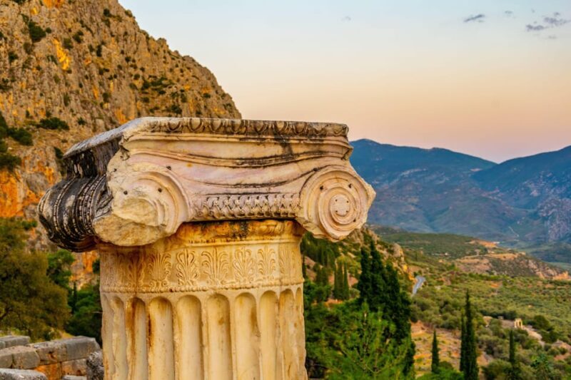 Athens to Delphi & Arachova private day tour - In-Depth Breakdown of the Itinerary