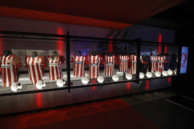 Atletico De Madrid Stadium Guided Tour - Navigating Public Transportation