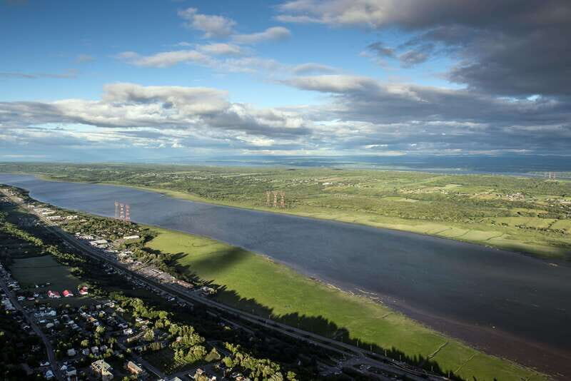 Attitude-Helicopter: Helicopter tour of Quebec City - Key Points