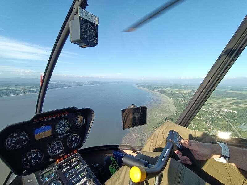 Attitude-Helicopter: Helicopter tour of Quebec City - FAQ