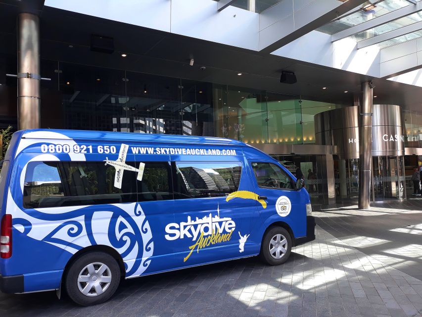 Auckland: 13000, 16000, or 18000-Foot Tandem Skydive - Equipment & Attire Recommendations