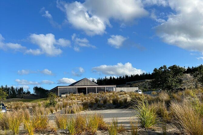 Auckland Airport Private Golf Transfer To Te Arai Links Golf Club - Pricing and Value