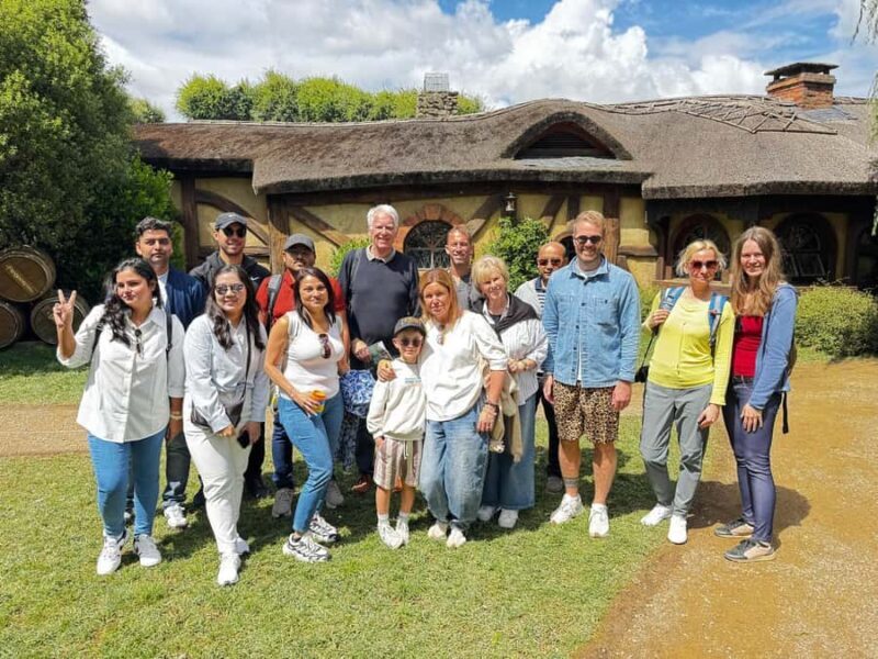 Auckland: Hobbiton, Waitomo Caves, and Rotorua 1-Way Tour - What Reviews Tell Us