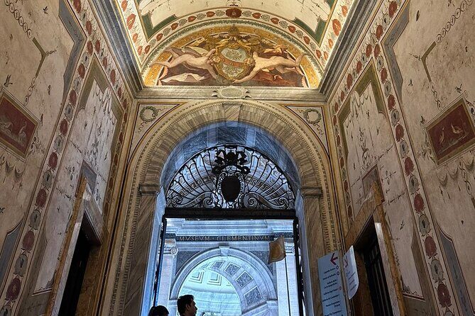 Audio guide in Vatican Museums and Sistine Chapel - Who Should Consider This Tour?