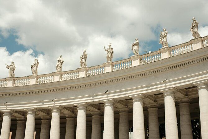 Audio Guide to St Peters Basilica and Entry through the Holy Door - The Practical Details