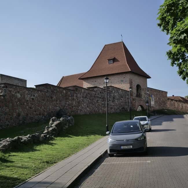 Audio Tour of Vilnius Old Town Core - Authenticity and Education for Travelers