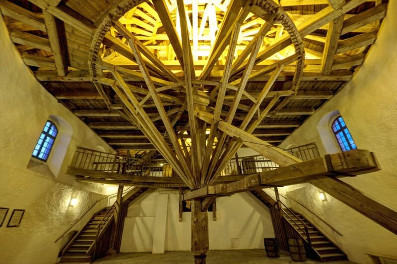Augustusburg Castle: Guided Tour - Tour Experience