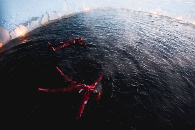 Aurora Arctic Ice Floating in Rovaniemi, Small-group - Thermal Rescue Floating Suits