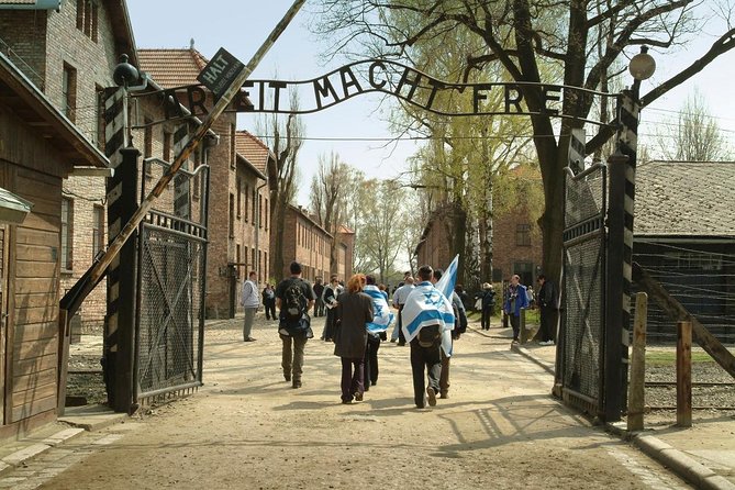 Auschwitz-Birkenau Museum and Memorial Guided Tour From Krakow - What To Expect