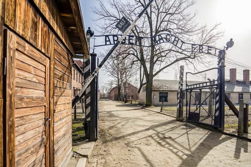 Auschwitz-Birkenau Skip-the-Line Guided Tour - Why This Tour Stands Out
