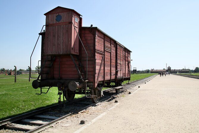 Auschwitz Birkenau Tour with Private Transport from Kraków - Additional Insights from Reviews