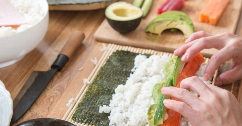 Austin: 2-Hour Sushi Making Class at a Sake Bar - Key Points
