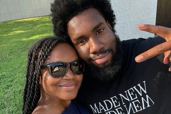 Austin Murder Mystery Quest Outdoor Detective Escape Game - A Closer Look at the Austin Murder Mystery Quest