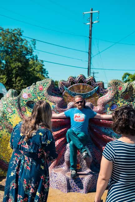 Austin: Street Art and Street Food Tour - Authenticity and Local Flavor  