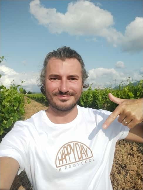 Authentic Countryside Wine Tour & Chic Aix-en-Provence - An Introduction to the Provençal Countryside