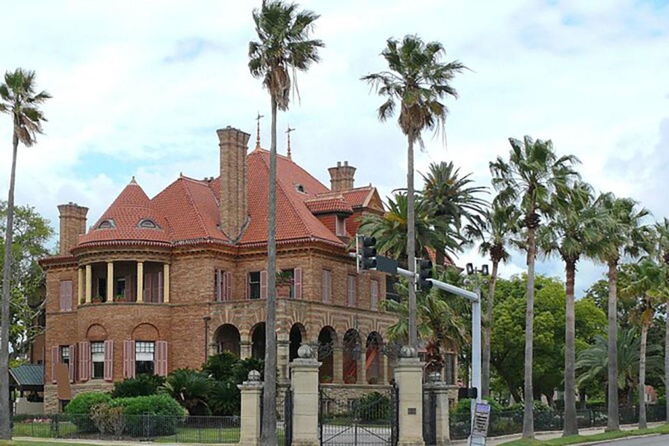 Authentic Galveston Ghost City Tour - Guided Walking Experience