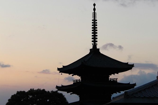 Authentic Kyoto Tea Ceremony: Camellia Flower Teahouse - Preparing for the Ceremony