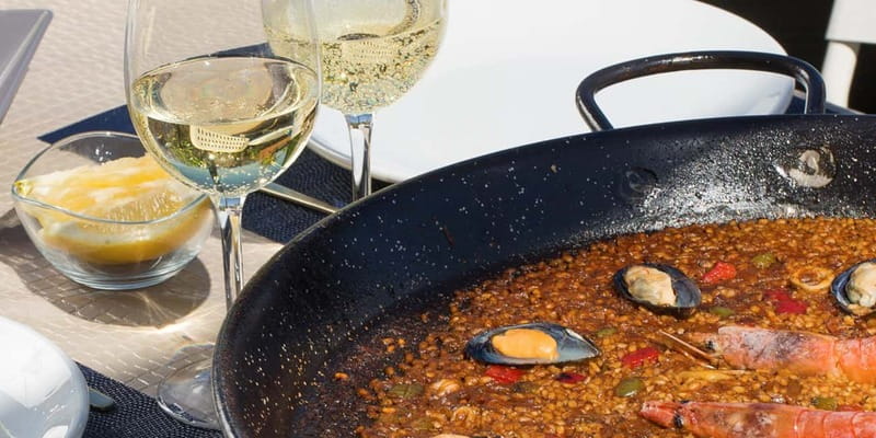 Authentic Premium Paella & Sangria in a Stunning Location - Authenticity and Cultural Insight