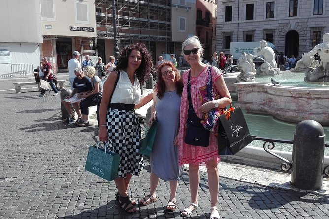 Authentic Roman Shopping and Fashion Experience - Meeting and Pickup