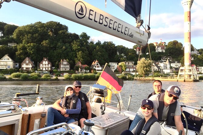 Authentic Sailing Trip "To the Gates of Hamburg" From Wedel - On-Board Amenities