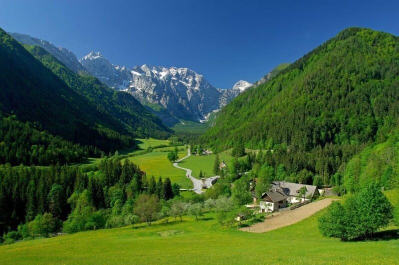 Authentic Slovenia: A Mystery Travel Day Tour - The Value of Flexibility and Small Groups