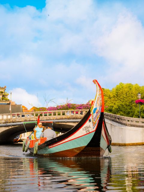 Aveiro: Scenic Guided Boat Tour - Experience the Itinerary