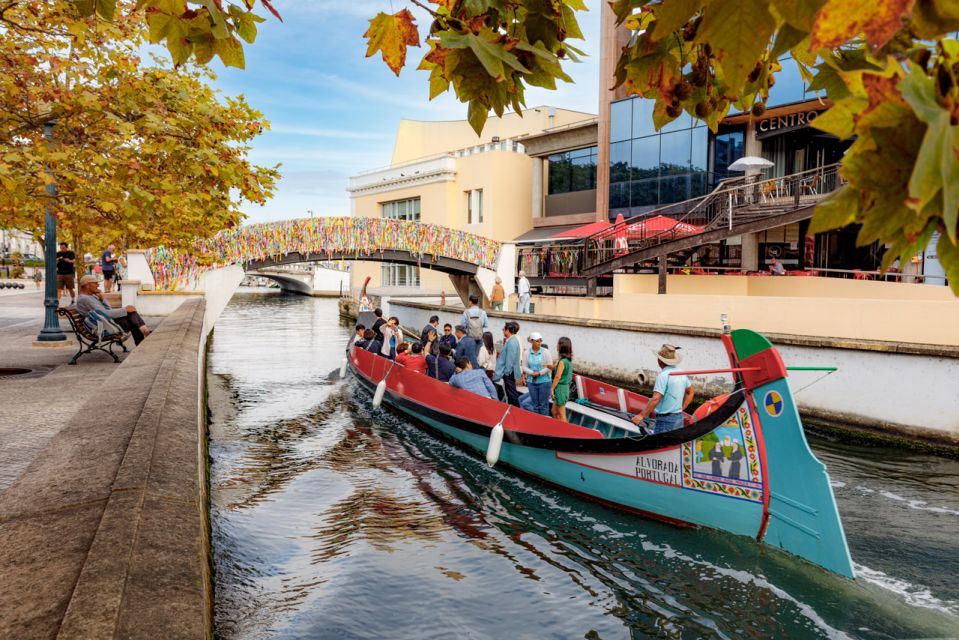 Aveiro: Scenic Guided Boat Tour - Boat Tour Highlights