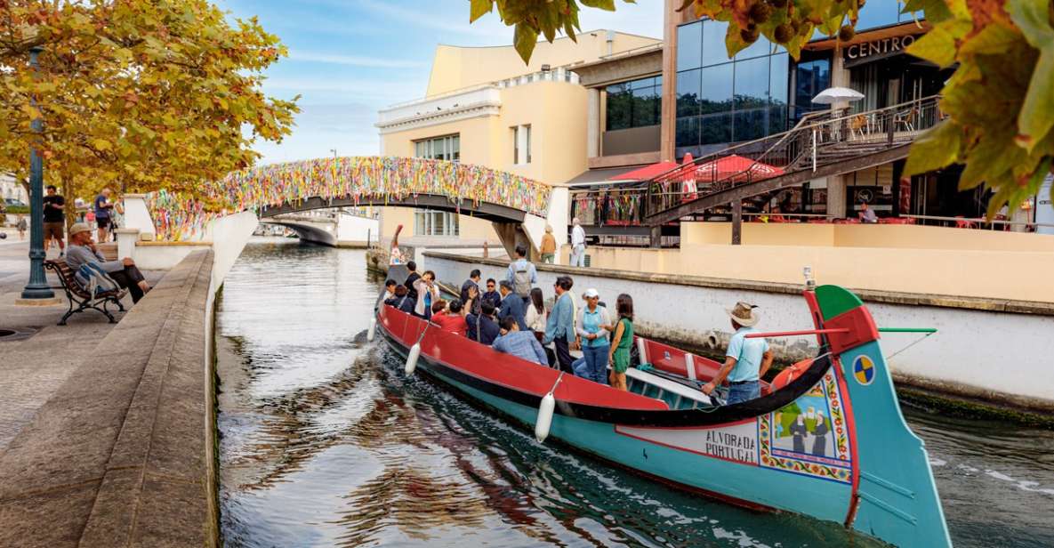 Aveiro: Scenic Guided Boat Tour - Meeting Point and Logistics