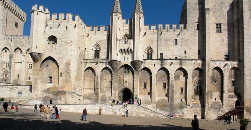 Avignon: Tour With Private Guide - Booking Details