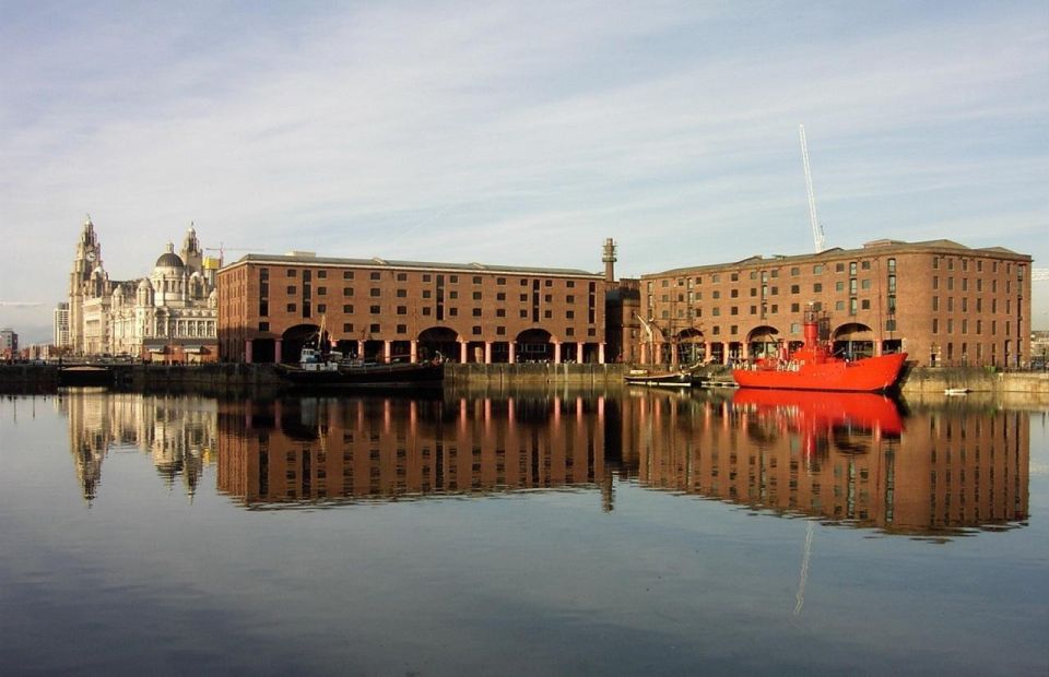 Awesome Corners of Liverpool – Family Walking Tour - Tour Experience