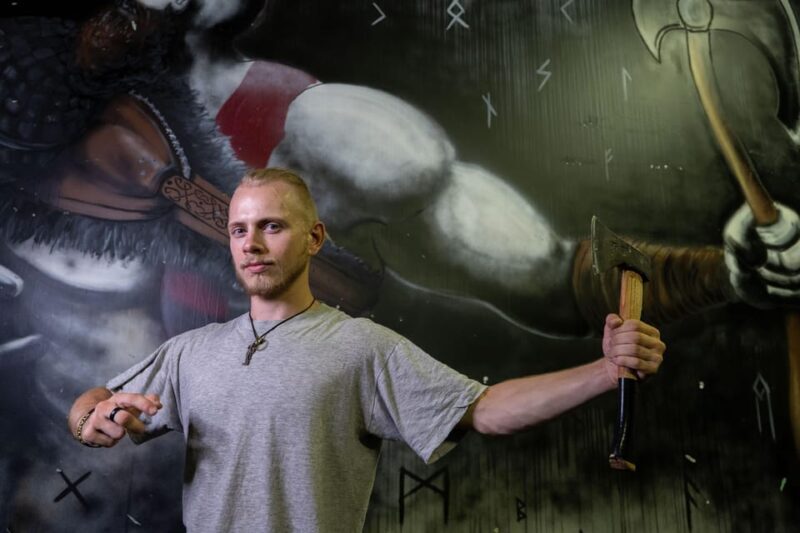 Axe Throwing in Fun Arena in the centre of Prague - The Sum Up