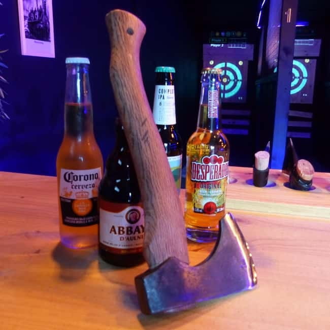 AXE THROWING TENERIFE - What Is Axe Throwing Tenerife?