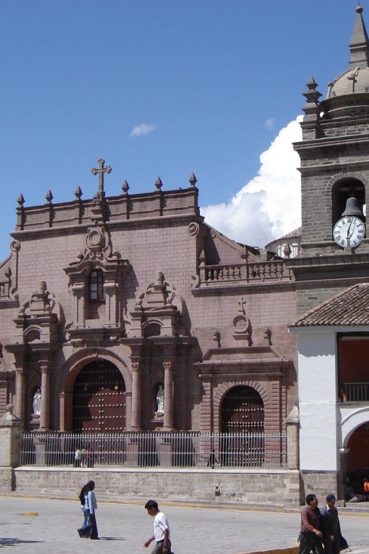Ayacucho: Colonial Temples | Altarpieces and Architecture | - The Temple of Santo Domingo