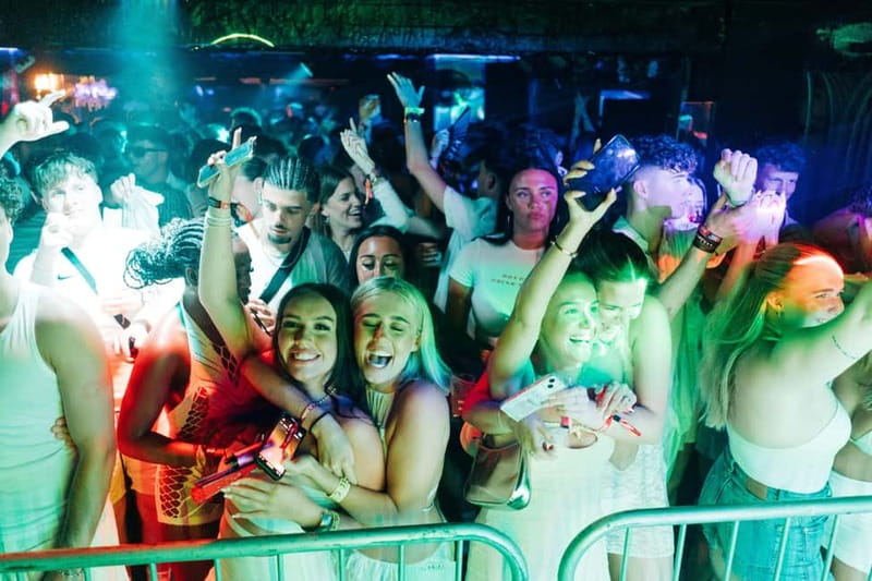 Ayia Napa: Agenda White Party - Pambos Napa Rocks Main Stage - Key Points