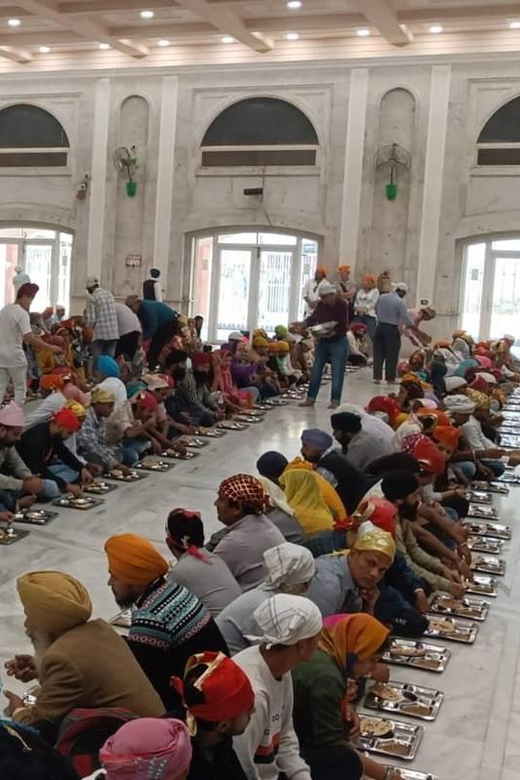 Ayodhya Tour From Delhi By Air 2 Days - Pickup and Transport