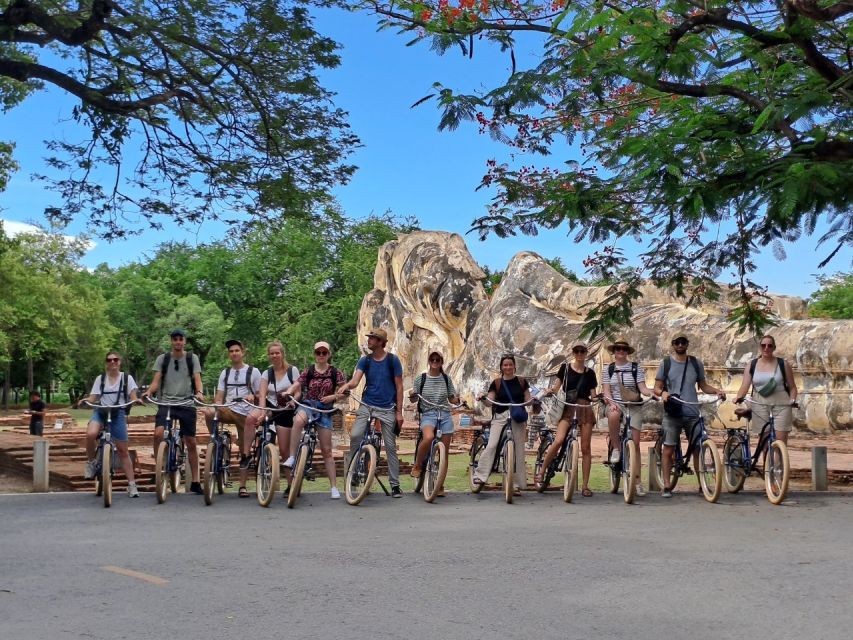 Ayutthaya City and Historical Park Bike Tour - Visiting Famous Temples and Ruins