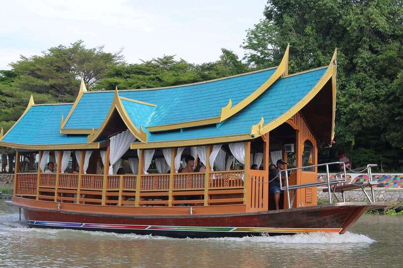 Ayutthaya: Private Boat Tour of UNESCO World Heritage City - Taking in Ayutthayas Rich History and Culture