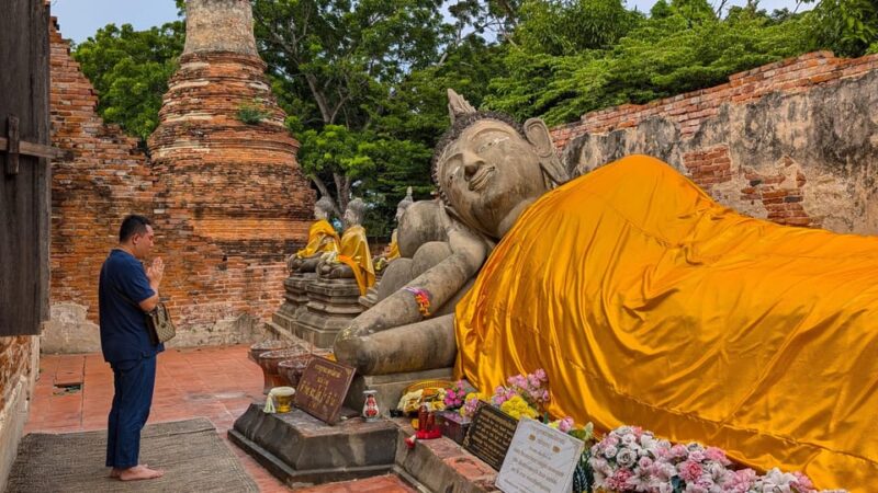 Ayutthaya: Private Boat Tour With Optional Temple Visits - Key Points
