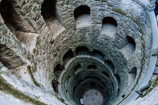 Azenhas do Mar, Palacio da Pena, Regaleira and Castelo dos Mouros. - Authenticity and Personal Touch