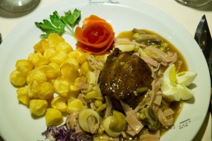 BA: Tango Show and Optional Dinner at Esquina Homero Manzi - Accessibility Features