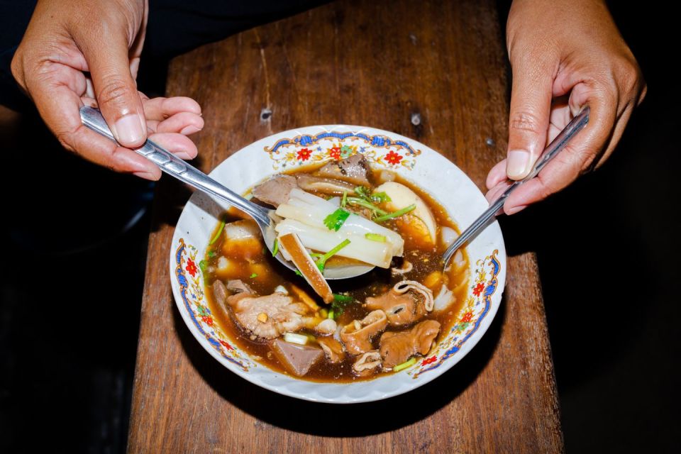 Baba Tastes Phuket Food Tour With 15+ Tastings - Savoring Local Street Food Specialties