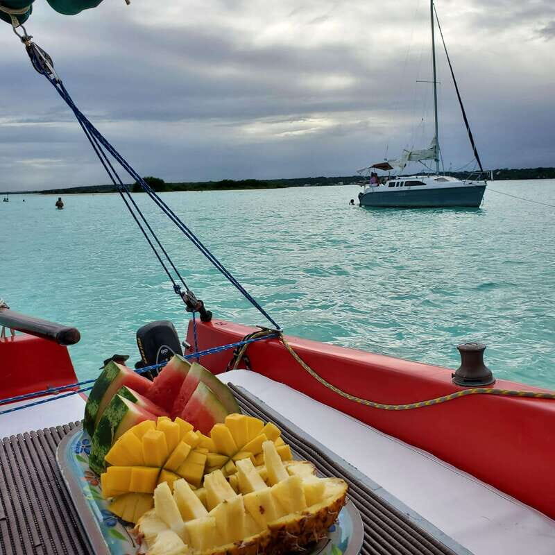Bacalar: 4hr Private Sailing Tour with Guacamole & Drinks - An In-Depth Look at the Experience