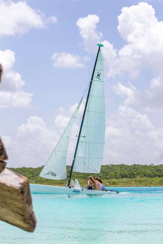 Bacalar: Catamaran Private Sailing between Mangroves - An Up-Close Look at the Experience
