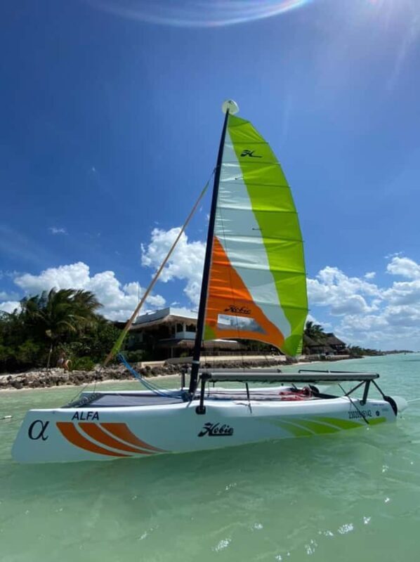 Bacalar: Eco-friendly tour on a Hobbie Getaway catamaran - An In-Depth Look at the Eco-friendly Bacalar Catamaran Tour