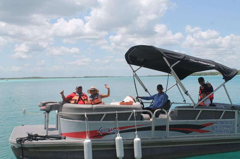 Bacalar: Lake of Seven Colors Pontoon Tour with Fruit - Why This Tour Works Well