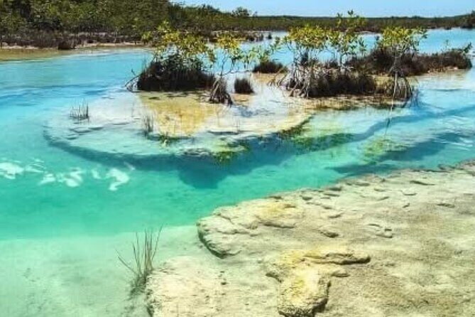 Bacalar Must-dos | Ichkabal Ruins, Boat Trip & Los Rapidos - Transportation and Group Size