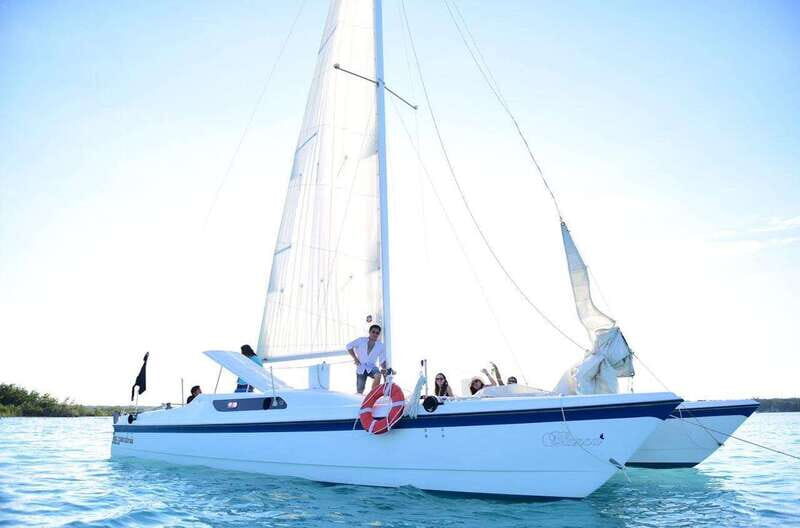 Bacalar Private Catamaran Lunch and Drinks from Costa Maya - Key Points