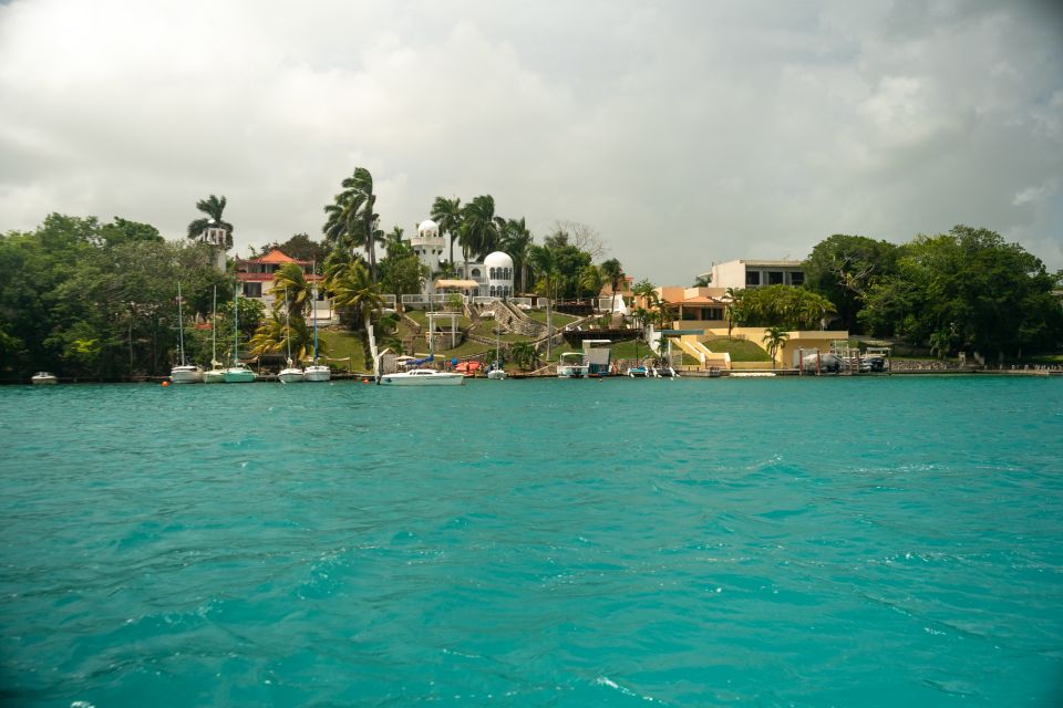 Bacalar: Seven Colors Lagoon Day Tour With Pickup & Drop-Off - Indulge in Á La Carte Lunch