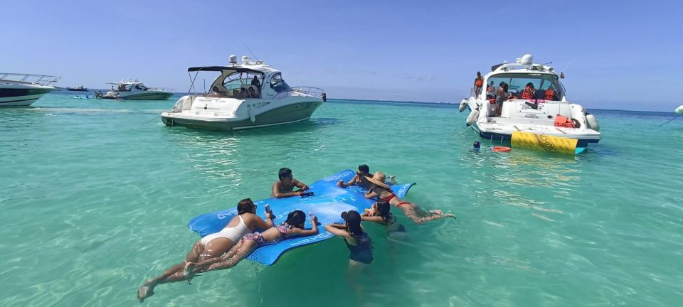 BACHELOR-BIRTHDAY- PARTIES Cancun & Isla Mujeres - Swimming and Snorkeling