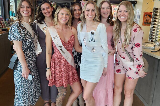 Bachelorette Bash with Complimentary Bubbly - Analyzing the Bachelorette Bash with Complimentary Bubbly Tour in Kelowna & Okanagan Valley